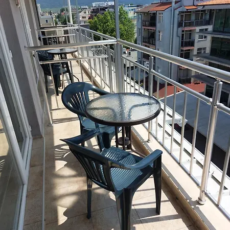 West 3* Sluneční pobřeží