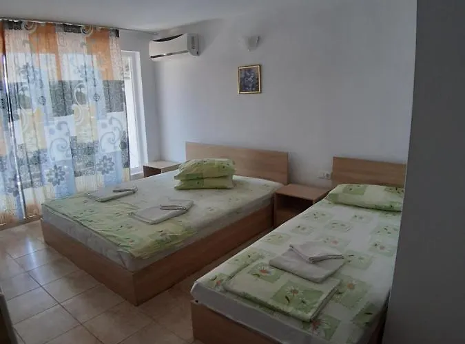 West 3* Sluneční pobřeží