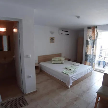 Penzion West Sluneční pobřeží